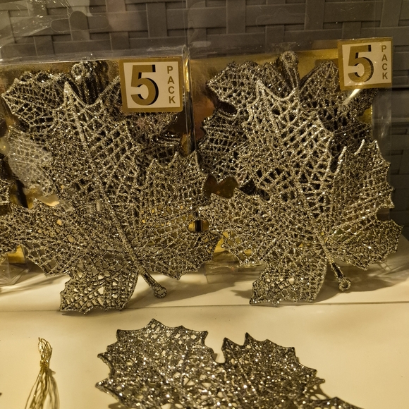 Elegant Glittery Silver Maple Leaf Ornaments - 50 total - Picture 3 of 8